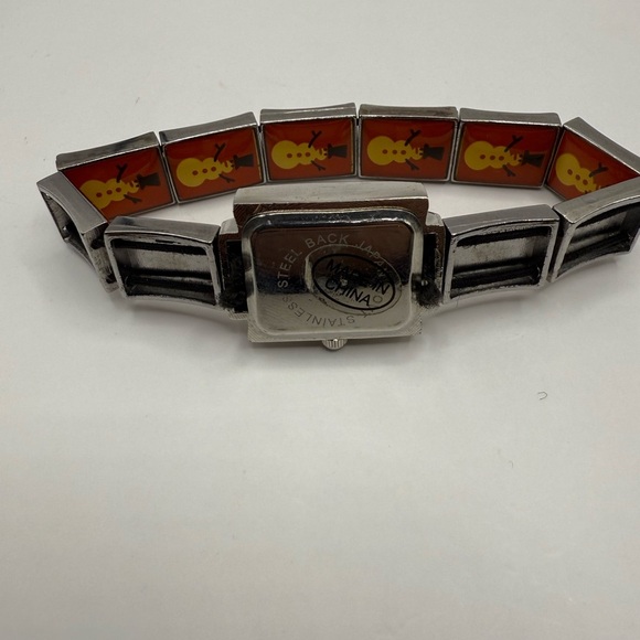 Snowman Women's Watch Silver Case Red White (New Battery) Stretch Bracelet - Picture 8 of 9
